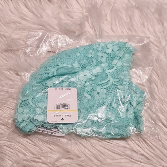 NWT Free People Galloon Lace Halter Multiple Sizes available - Picture 8 of 8